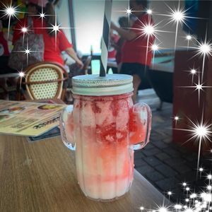 Meet your Posher, Ivory